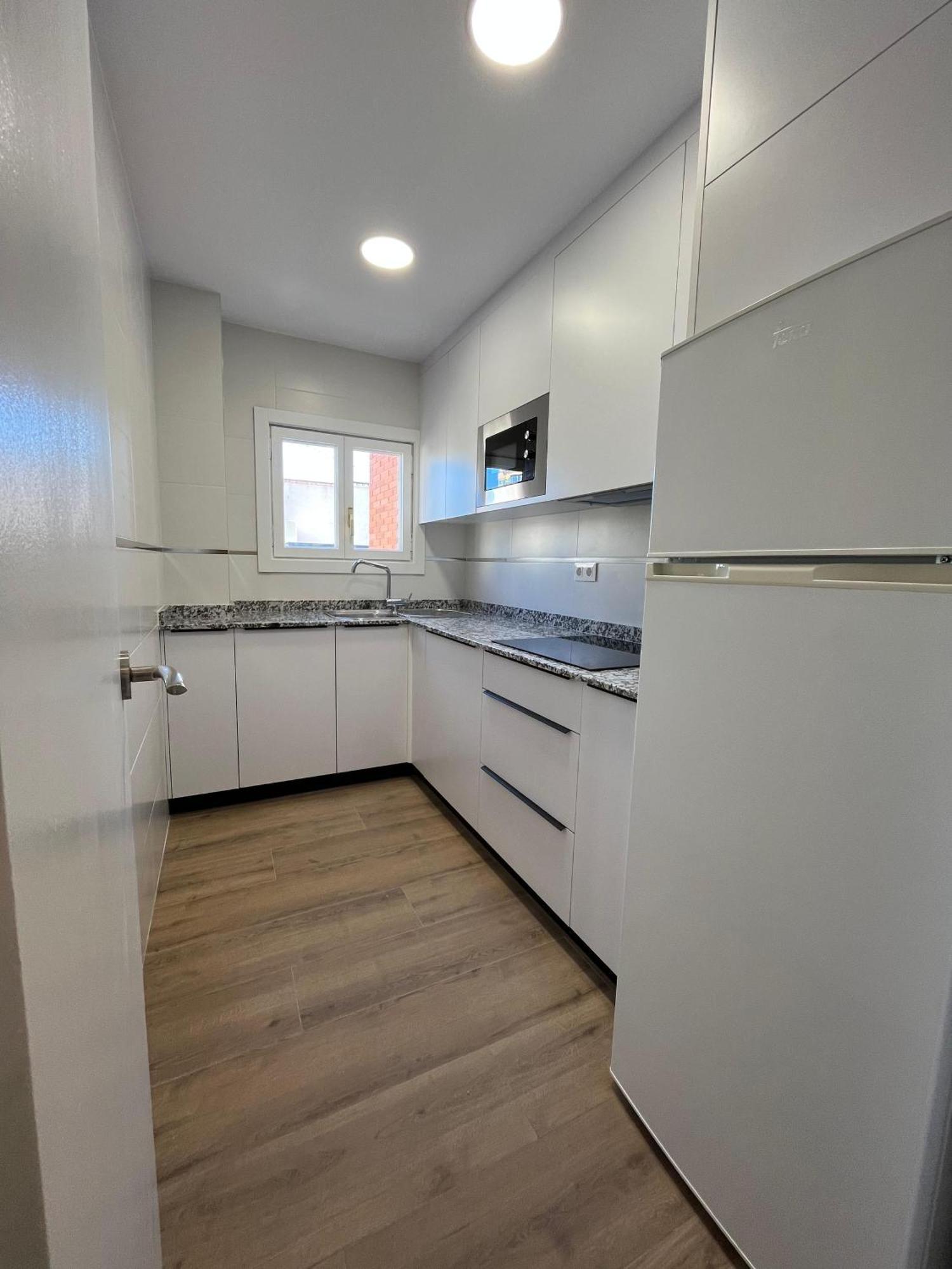 Apartamento Las Olas Playa De Levante เบนิดอร์ม ภายนอก รูปภาพ